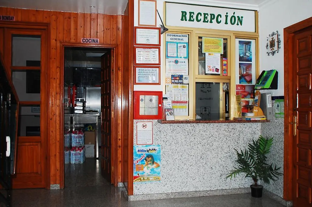 Guest house Hostal Mary Tere Salobrena